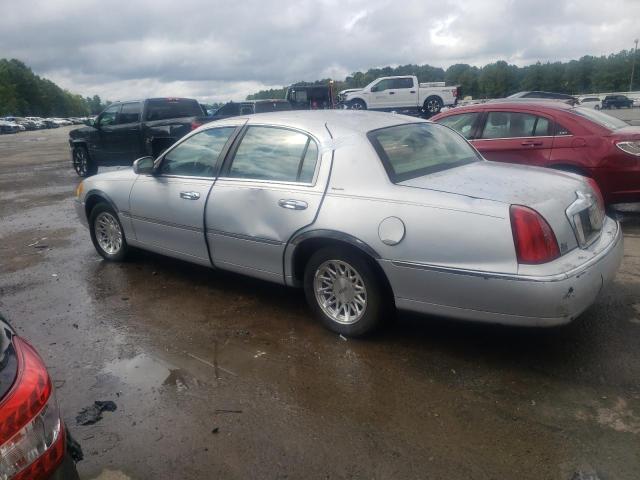 Photo 1 VIN: 1LNFM82W6WY609095 - LINCOLN TOWN CAR S 