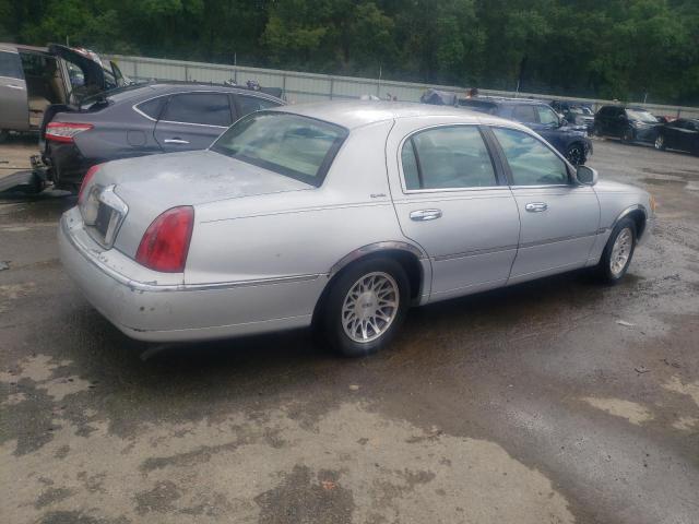 Photo 2 VIN: 1LNFM82W6WY609095 - LINCOLN TOWN CAR S 