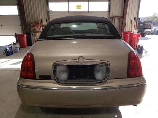 Photo 5 VIN: 1LNFM82W6WY715210 - LINCOLN TOWN CAR S 