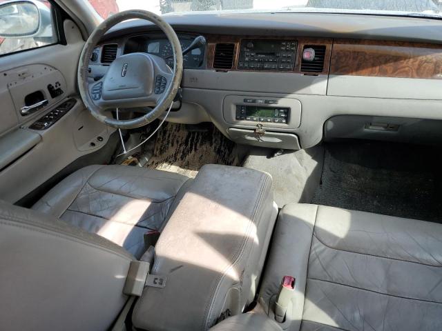 Photo 7 VIN: 1LNFM82W9WY630636 - LINCOLN TOWN CAR S 