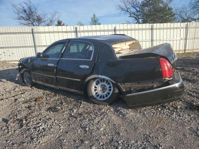 Photo 1 VIN: 1LNFM83W5WY705105 - LINCOLN TOWN CAR C 