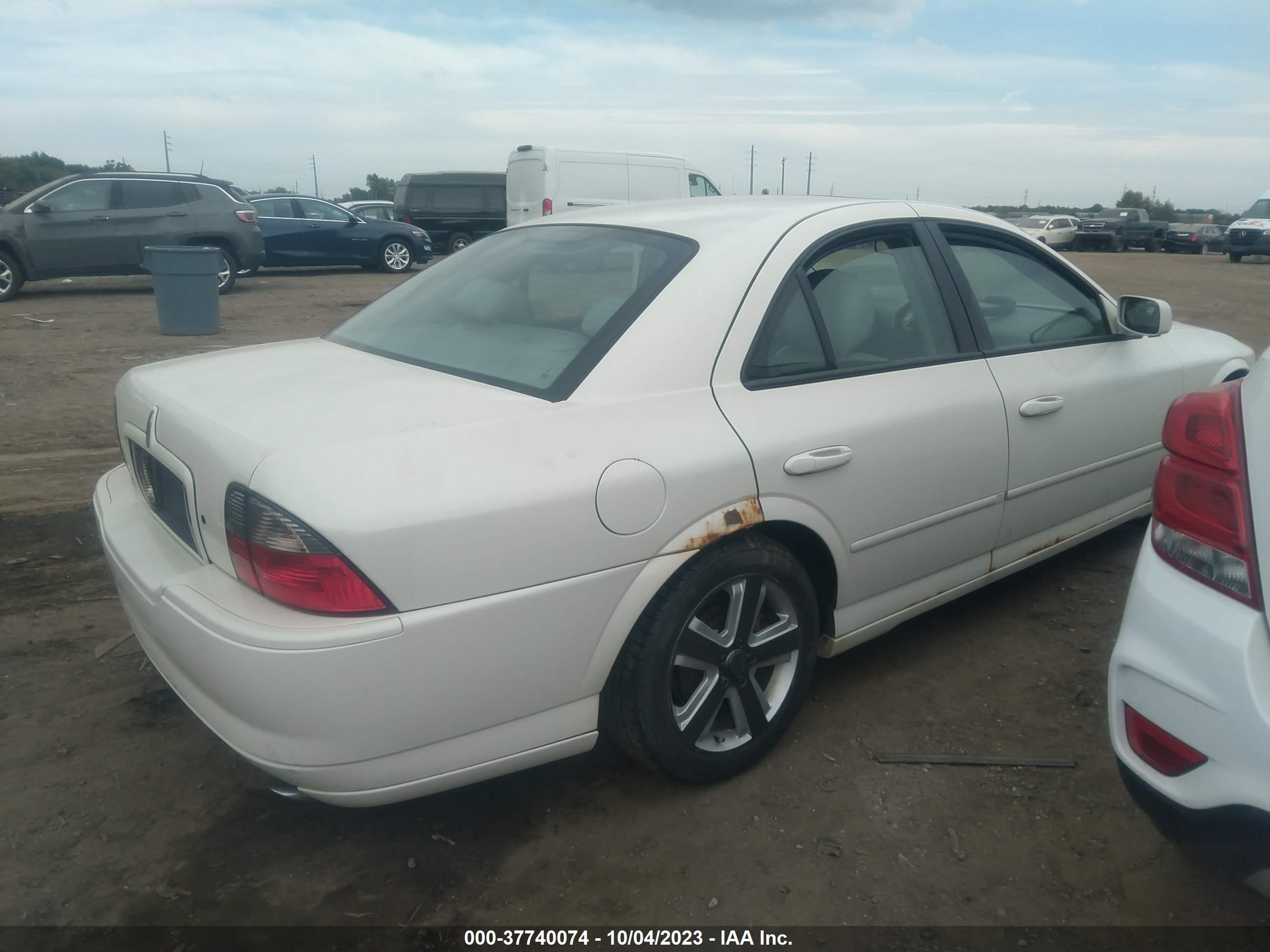 Photo 3 VIN: 1LNFM87A06Y622227 - LINCOLN LS 