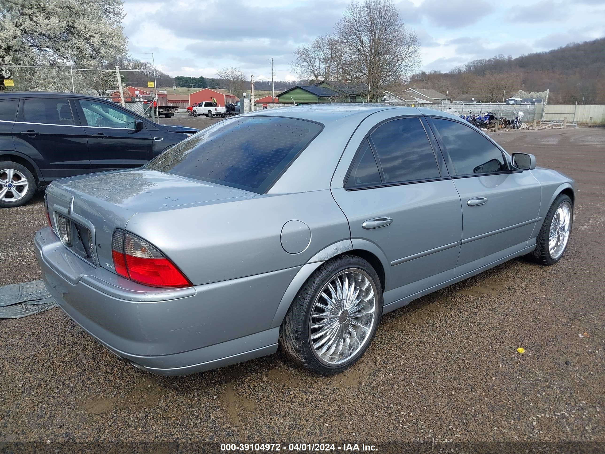 Photo 3 VIN: 1LNFM87A26Y614663 - LINCOLN LS 