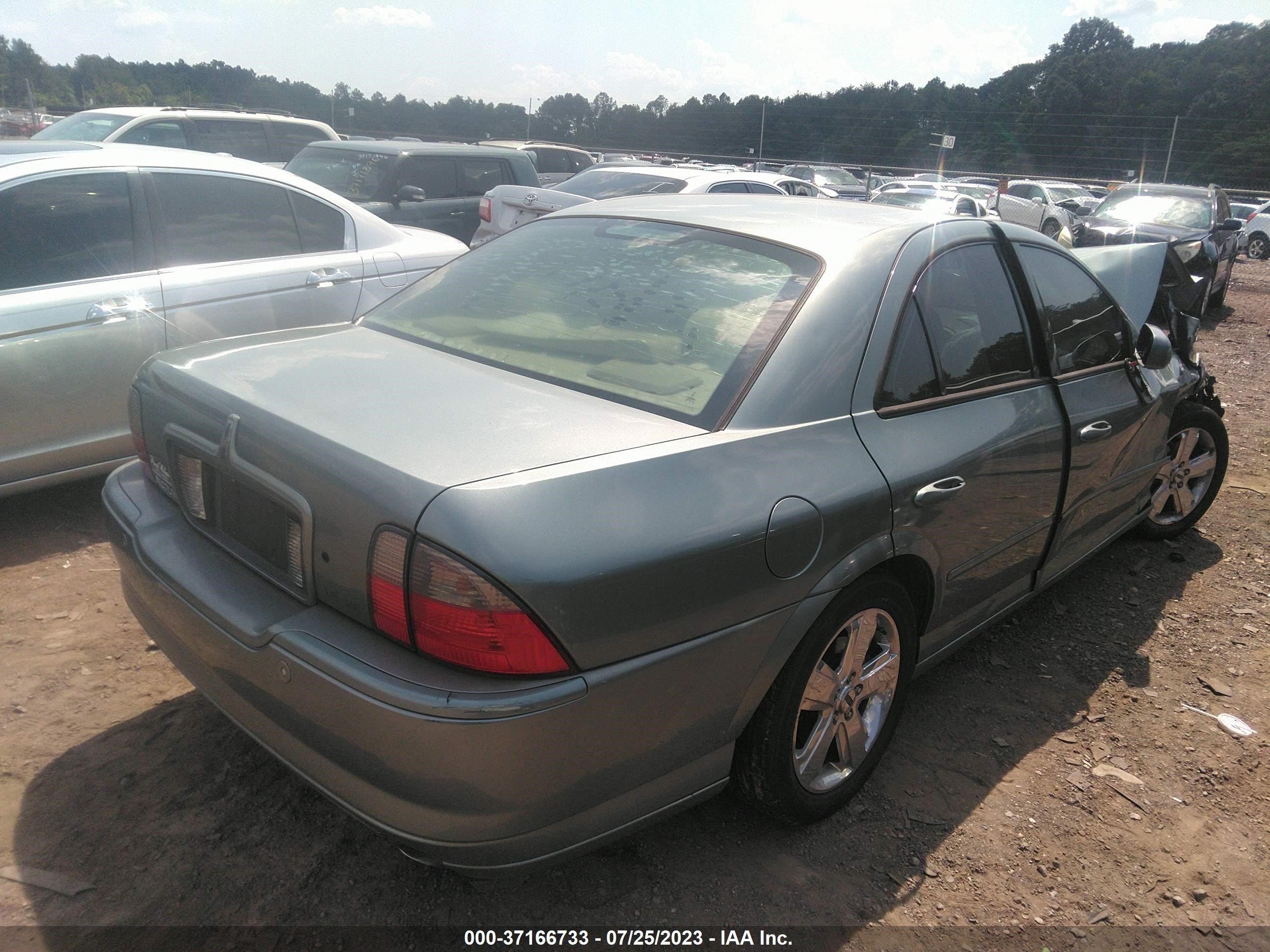 Photo 3 VIN: 1LNFM87A56Y602412 - LINCOLN LS 