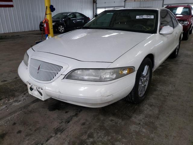 Photo 1 VIN: 1LNFM92V1WY685787 - LINCOLN MARK VIII 