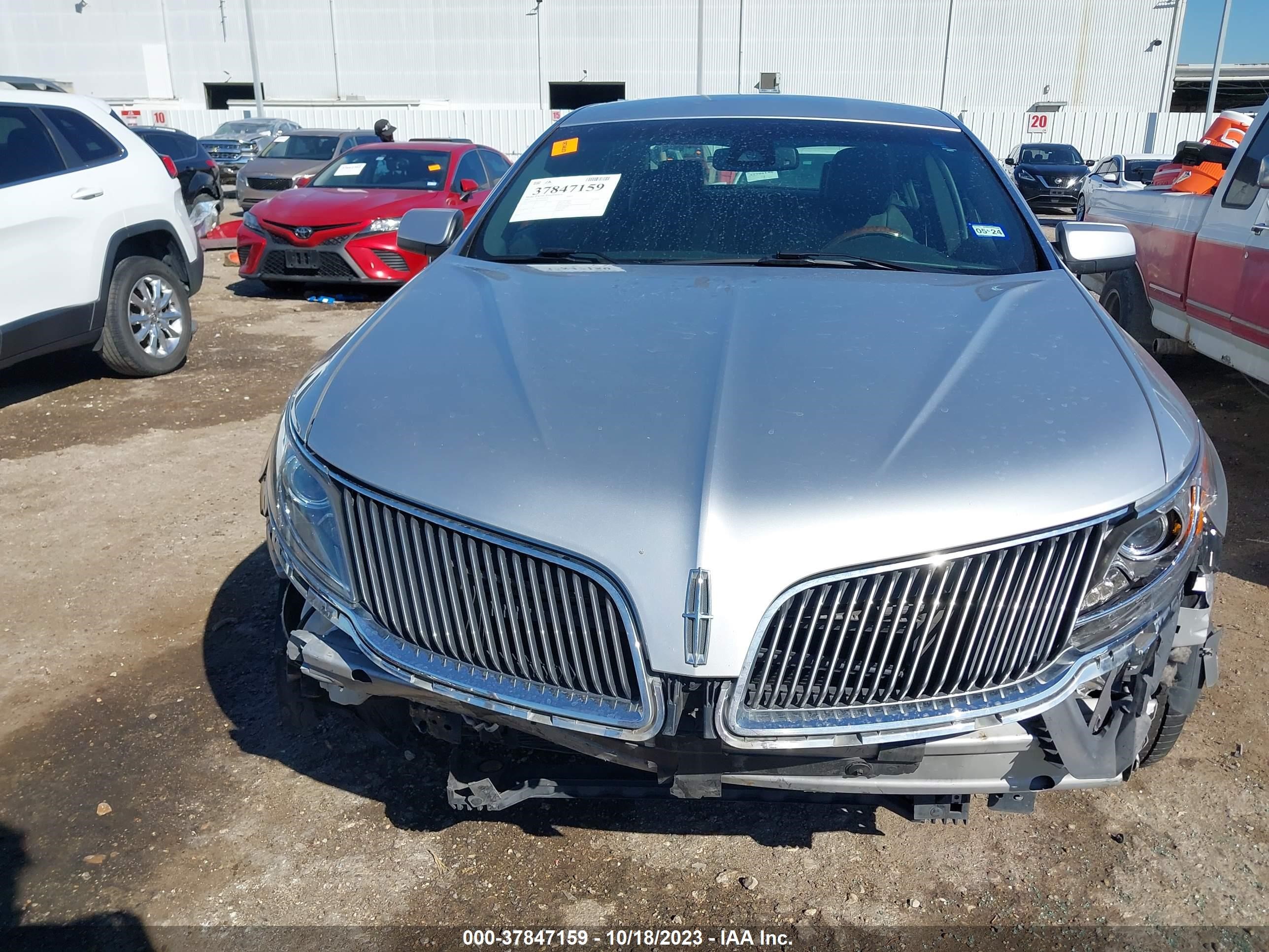 Photo 12 VIN: 1LNHL9DK1DG618642 - LINCOLN MKS 