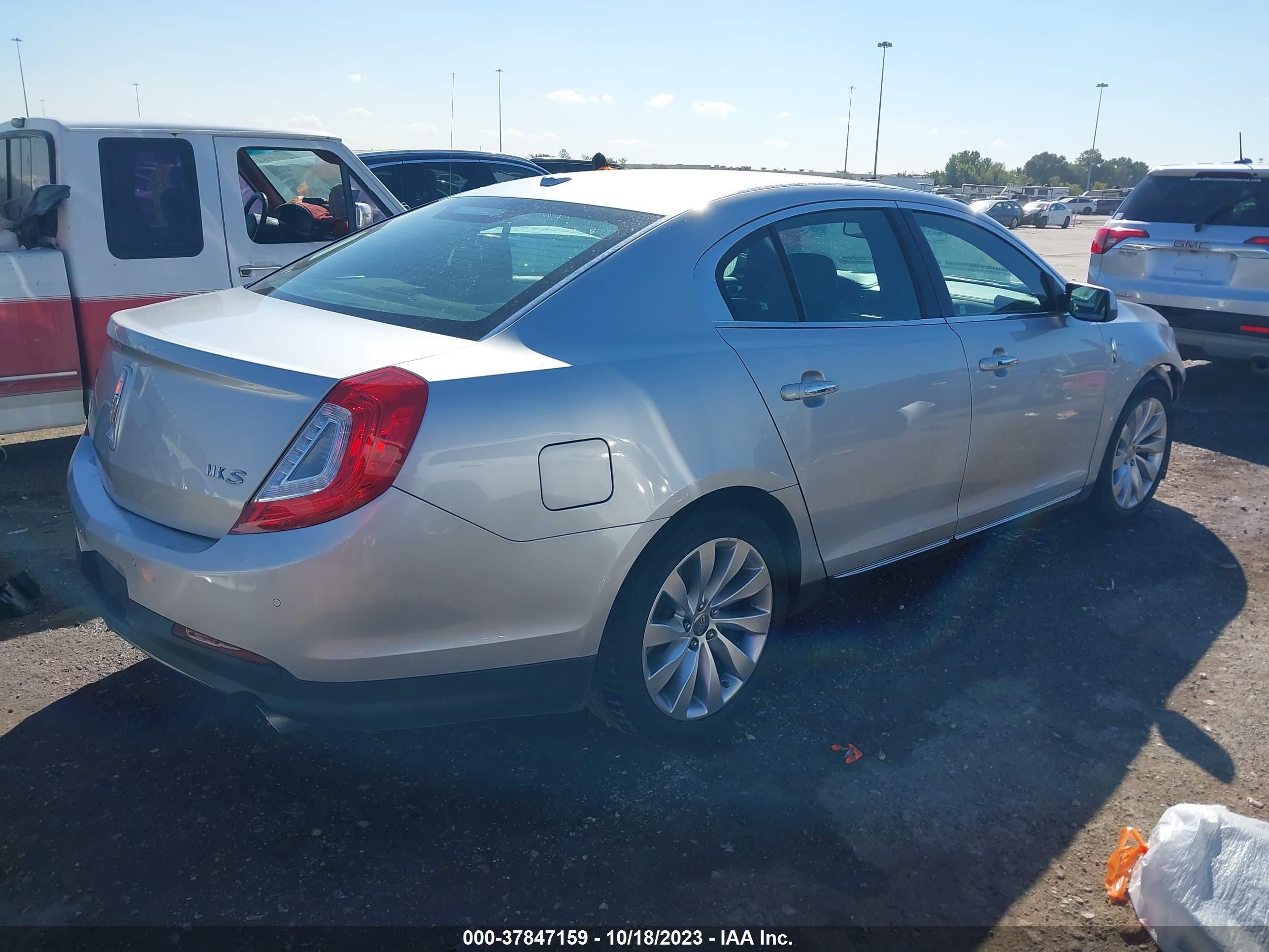 Photo 3 VIN: 1LNHL9DK1DG618642 - LINCOLN MKS 