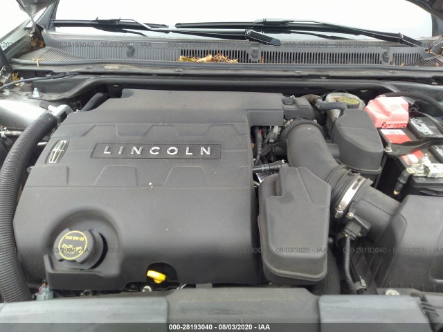 Photo 9 VIN: 1LNHL9DK1FG602573 - LINCOLN MKS 