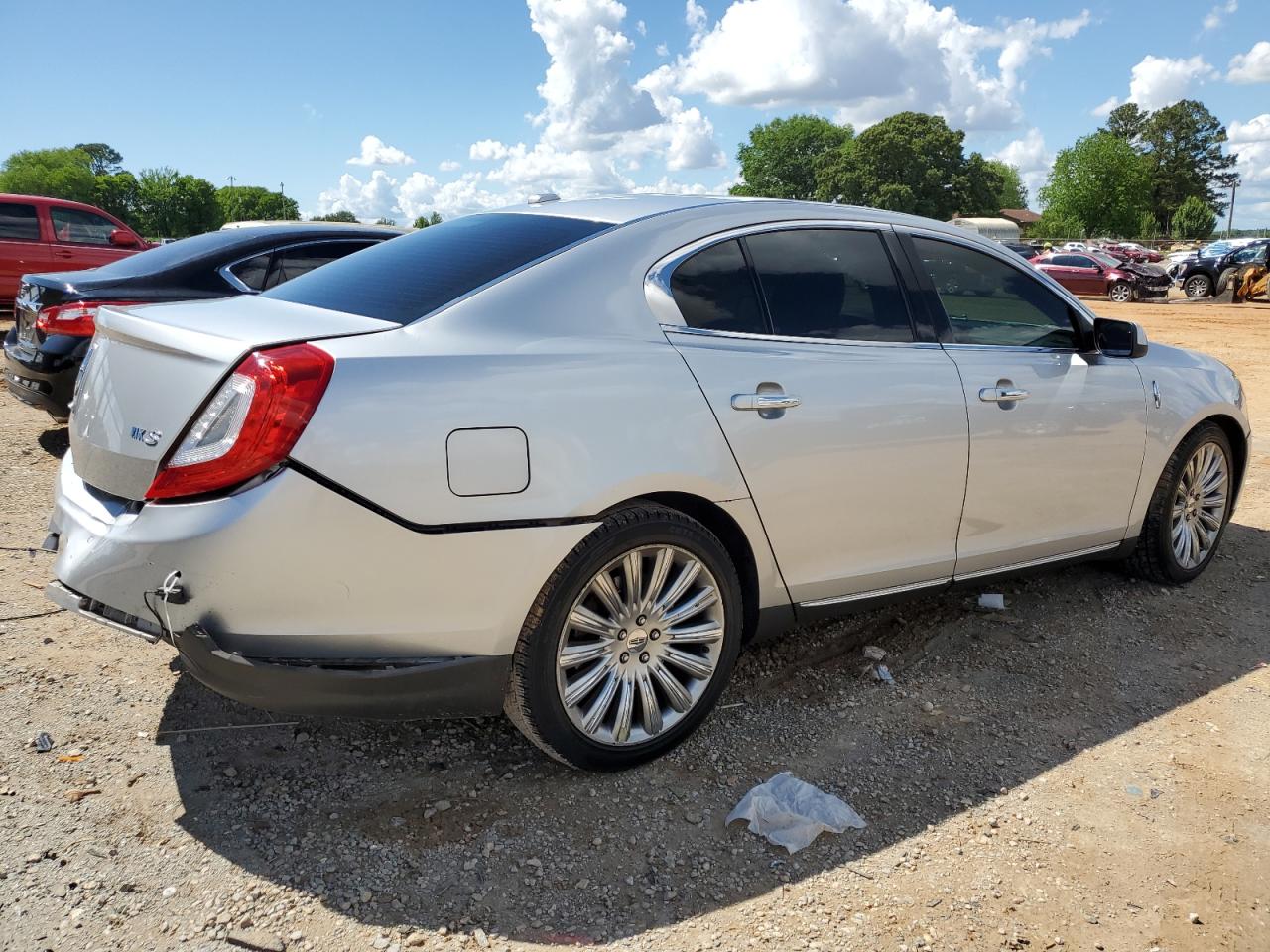 Photo 2 VIN: 1LNHL9DK2DG617600 - LINCOLN MKS 