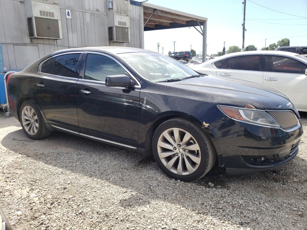 Photo 3 VIN: 1LNHL9DK7EG602642 - LINCOLN MKS 