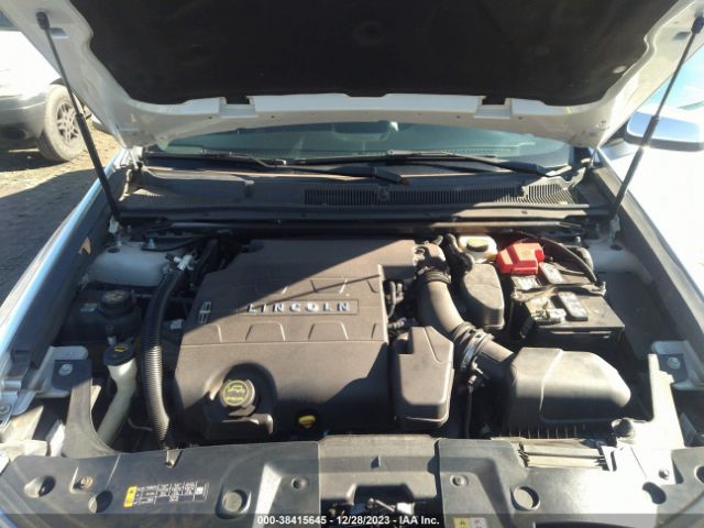 Photo 9 VIN: 1LNHL9DK7EG607484 - LINCOLN MKS 