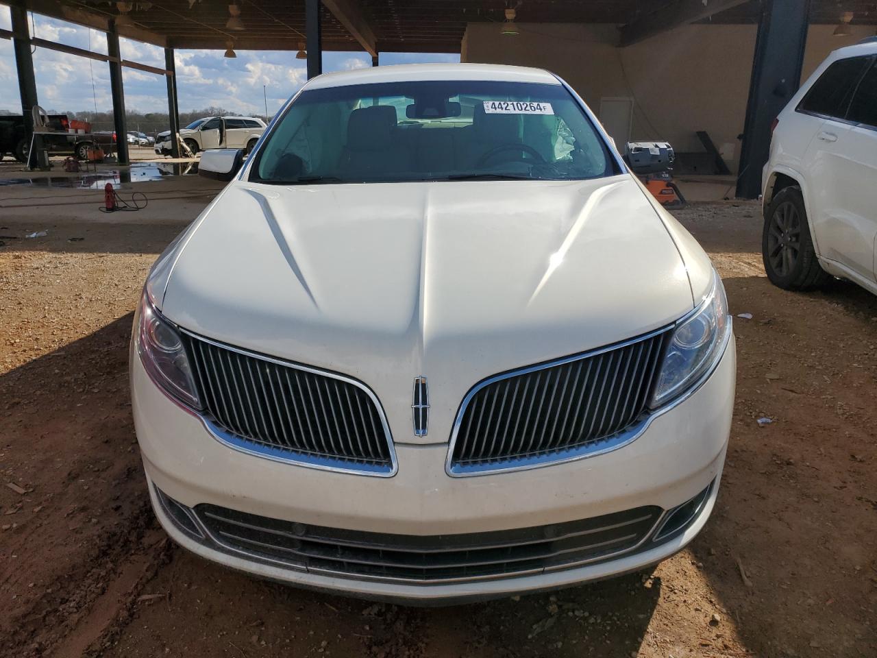 Photo 4 VIN: 1LNHL9DK8DG613115 - LINCOLN MKS 