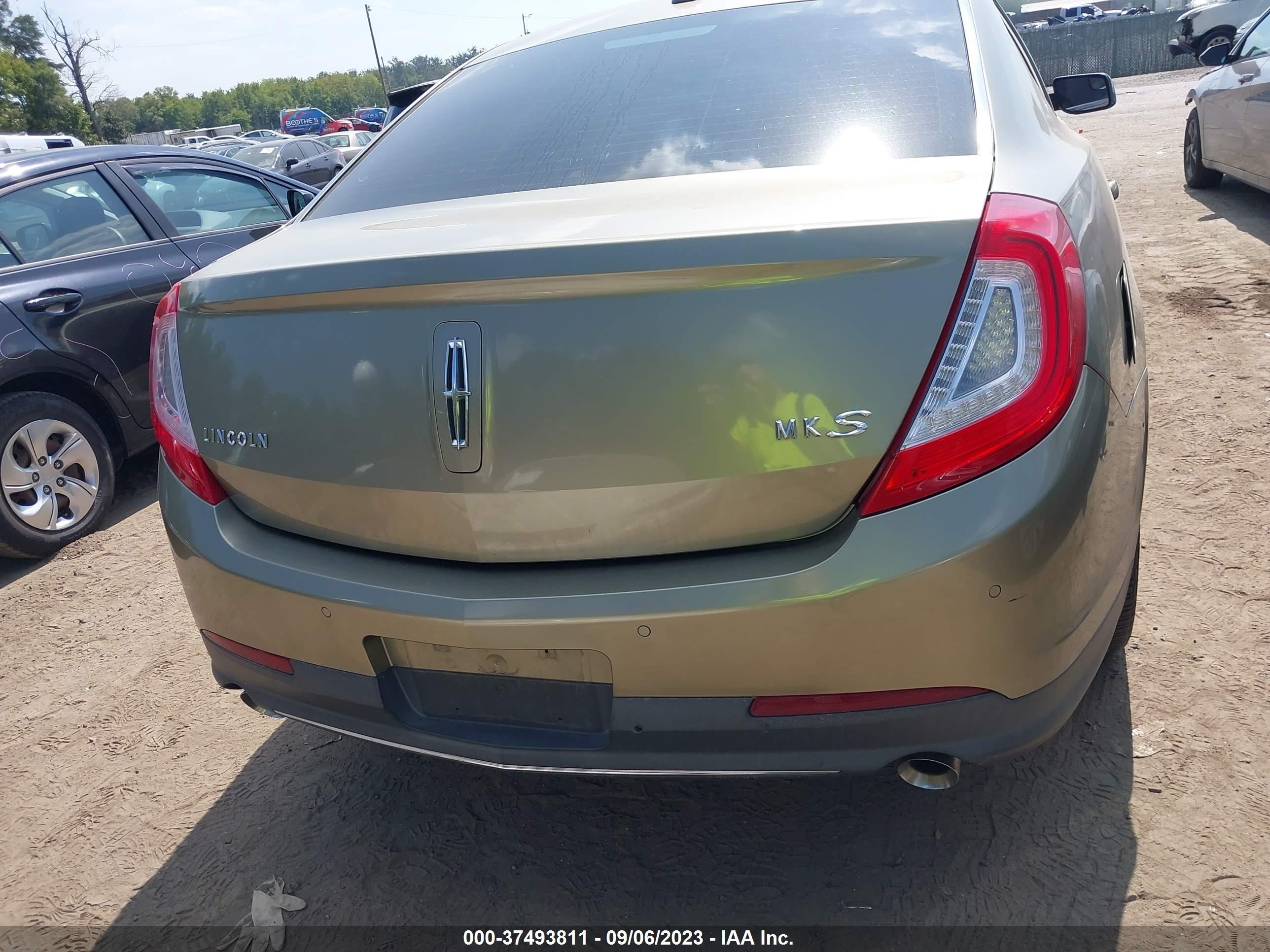 Photo 16 VIN: 1LNHL9DKXDG601516 - LINCOLN MKS 