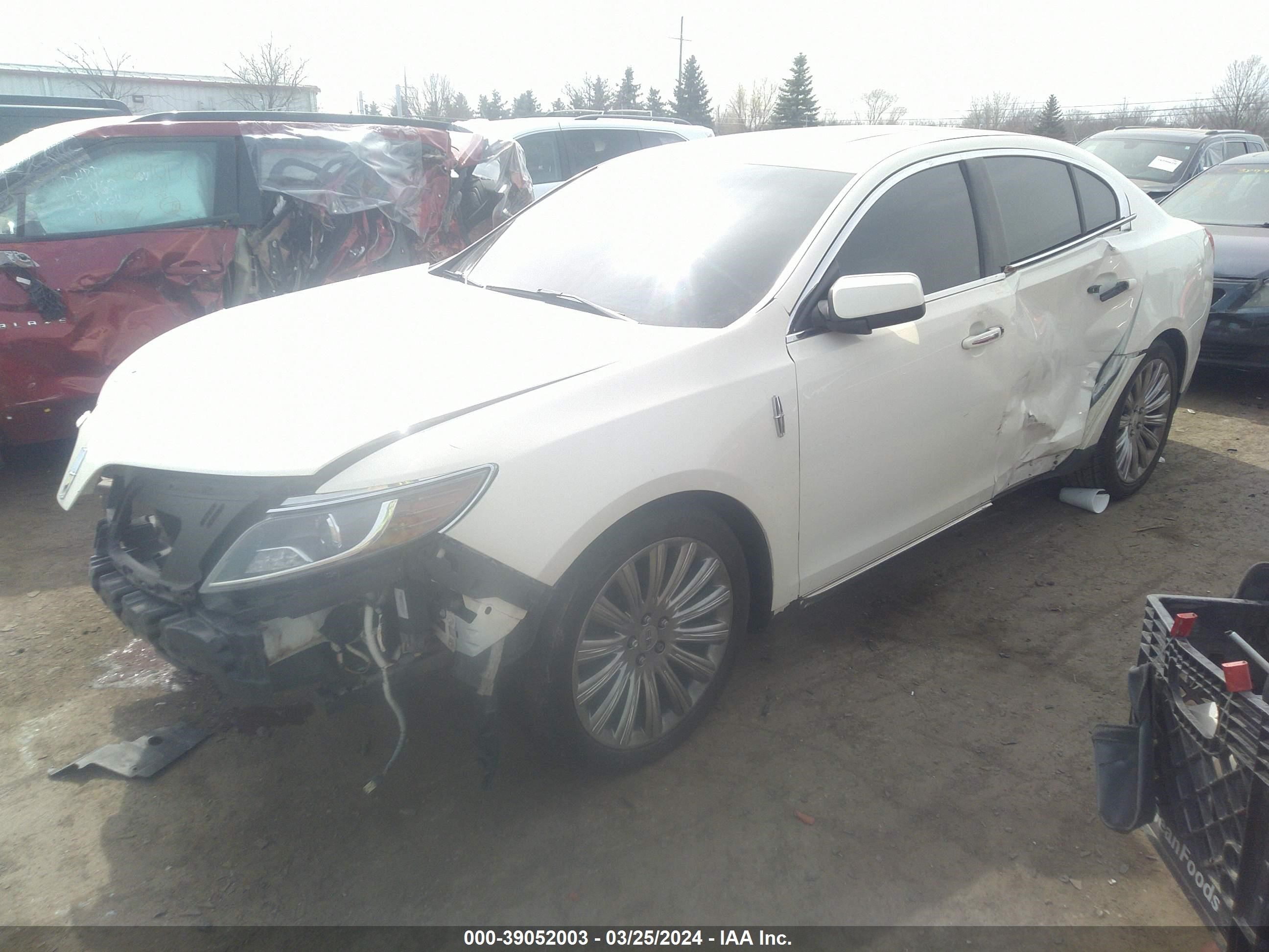 Photo 1 VIN: 1LNHL9DKXDG608823 - LINCOLN MKS 