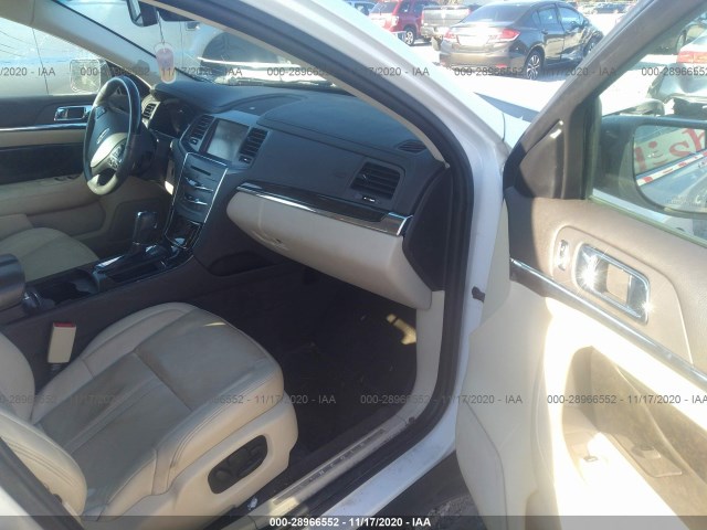 Photo 4 VIN: 1LNHL9DKXEG602280 - LINCOLN MKS 