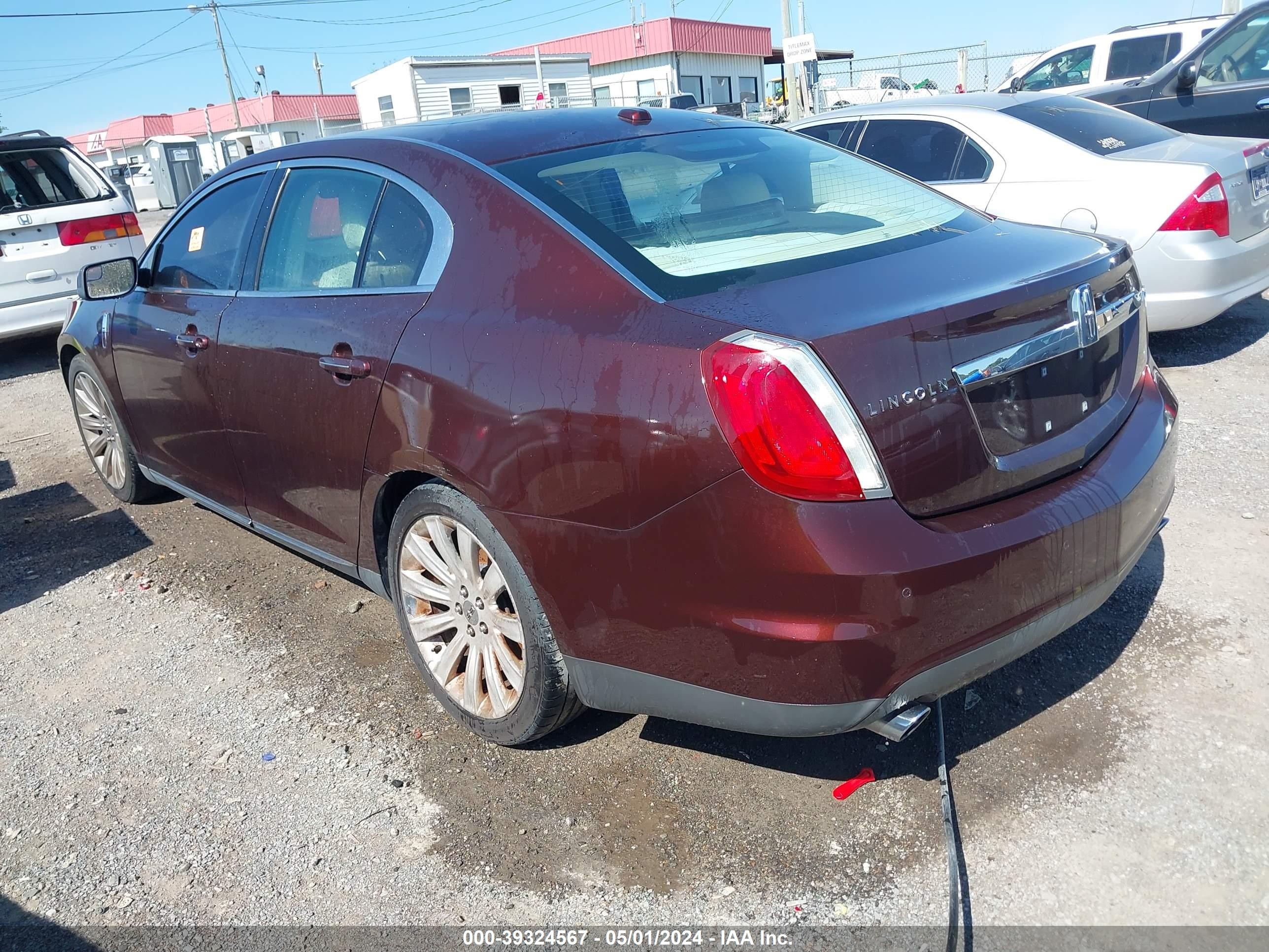 Photo 2 VIN: 1LNHL9DR0AG608760 - LINCOLN MKS 