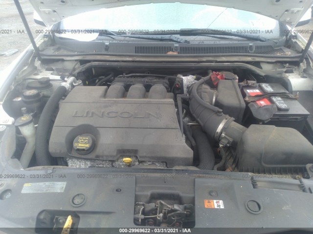 Photo 9 VIN: 1LNHL9DR0BG604631 - LINCOLN MKS 