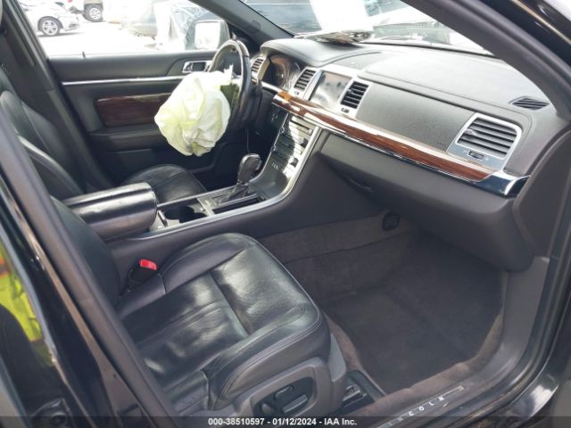 Photo 4 VIN: 1LNHL9DR0CG807021 - LINCOLN MKS 