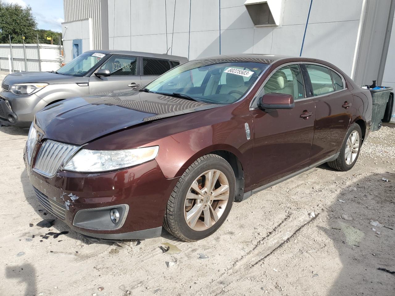 Photo 0 VIN: 1LNHL9DR1AG609755 - LINCOLN MKS 