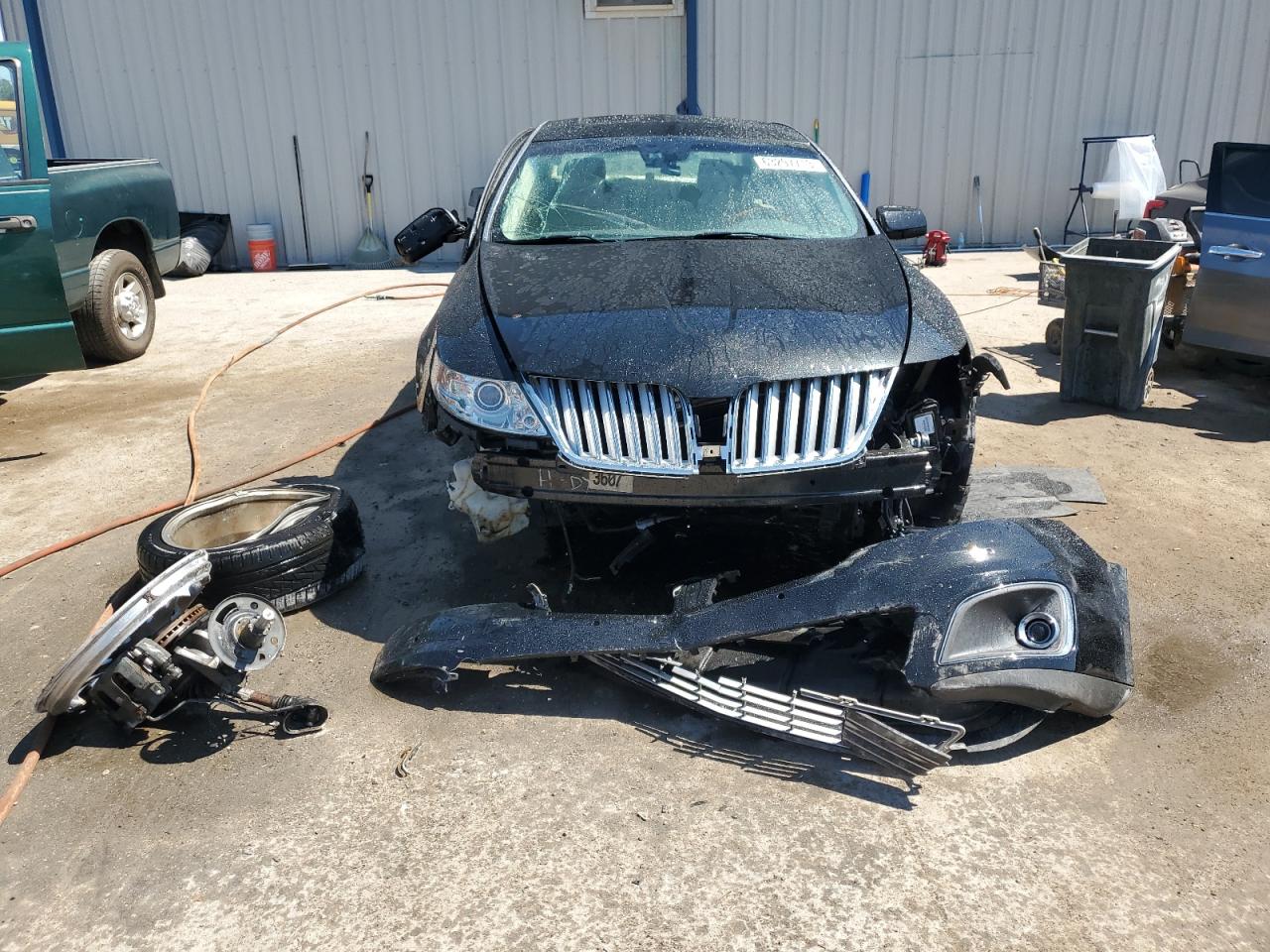 Photo 4 VIN: 1LNHL9DR1BG606128 - LINCOLN MKS 