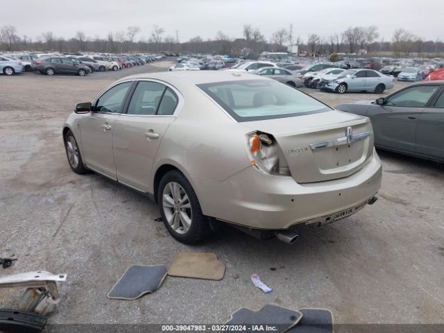 Photo 2 VIN: 1LNHL9DR3AG612981 - LINCOLN MKS 