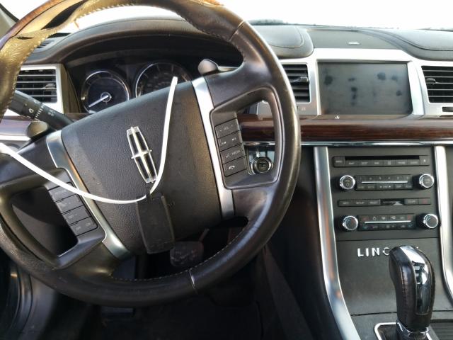 Photo 8 VIN: 1LNHL9DR3BG615137 - LINCOLN MKS 