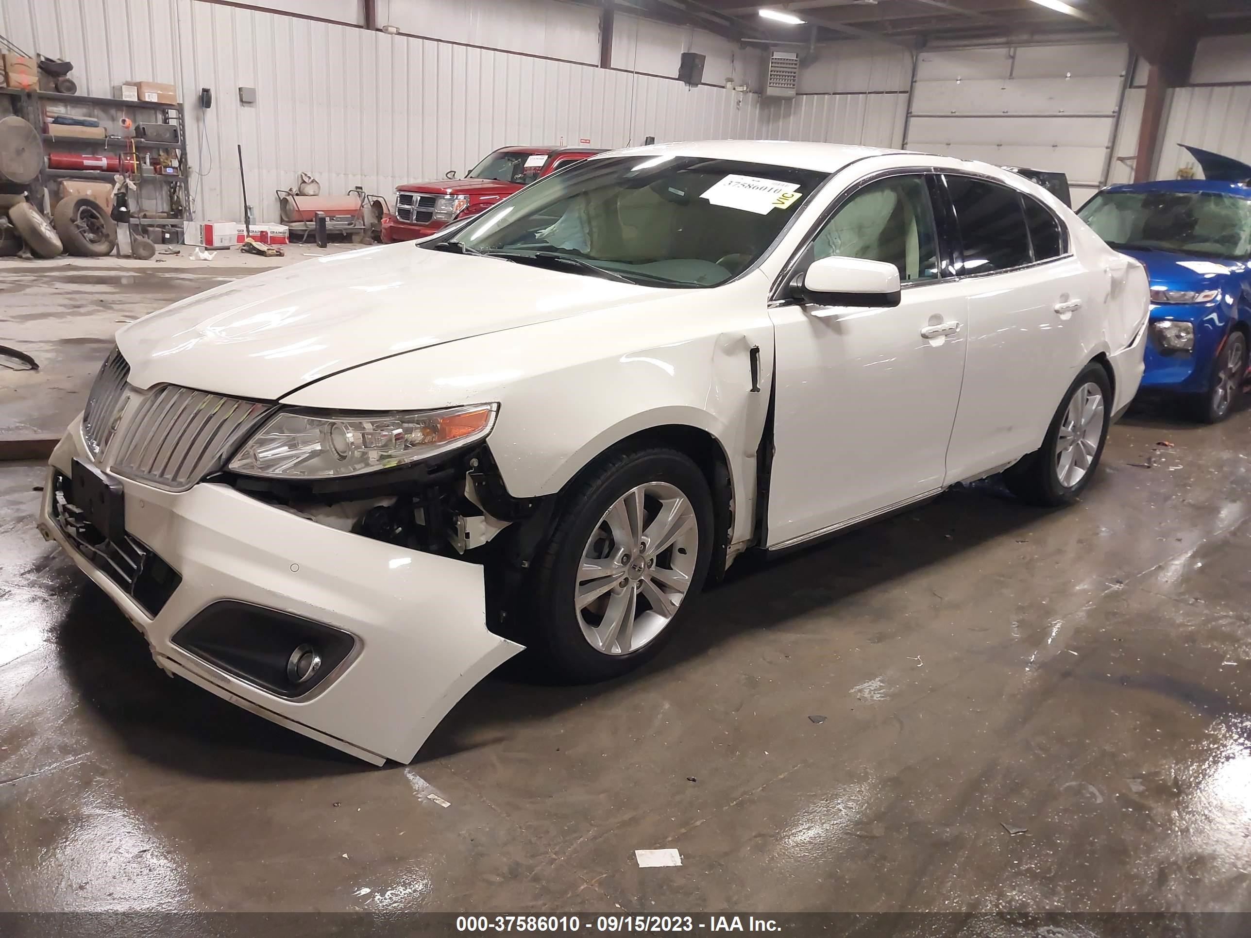 Photo 1 VIN: 1LNHL9DR4AG609331 - LINCOLN MKS 