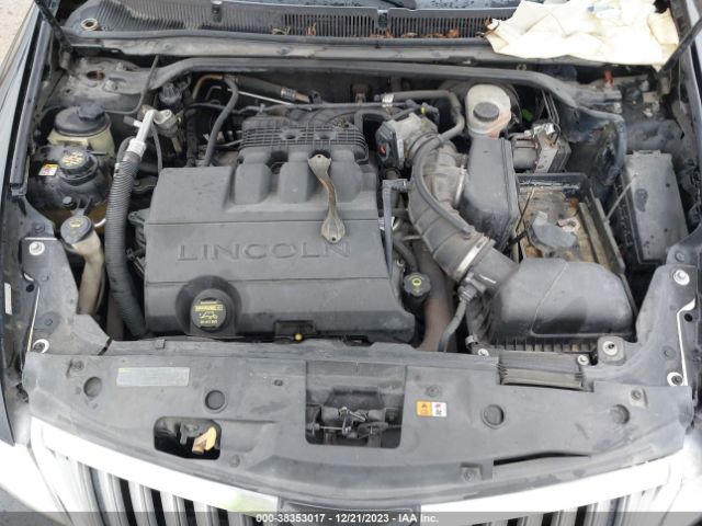 Photo 9 VIN: 1LNHL9DR6AG605913 - LINCOLN MKS 