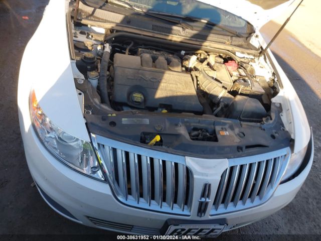 Photo 9 VIN: 1LNHL9DR7BG614752 - LINCOLN MKS 