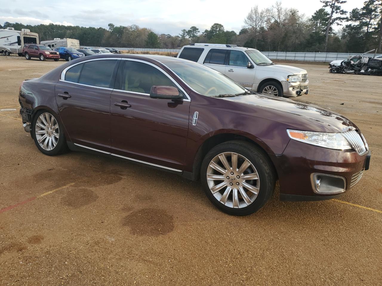 Photo 3 VIN: 1LNHL9DR7CG804830 - LINCOLN MKS 