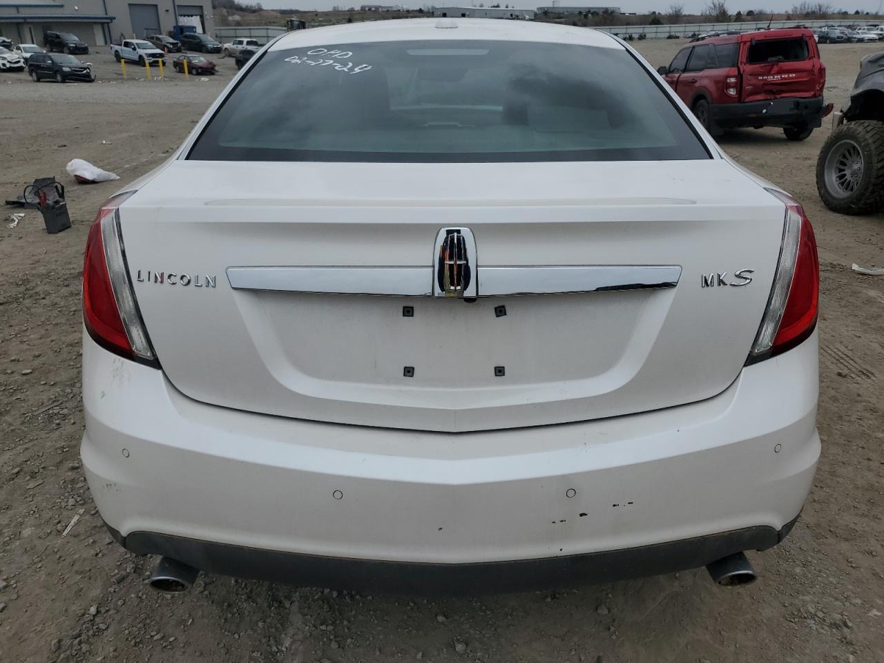 Photo 5 VIN: 1LNHL9DR8BG614713 - LINCOLN MKS 