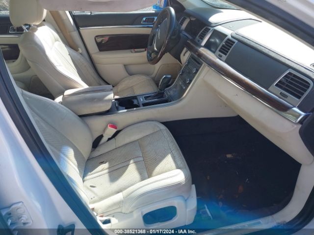 Photo 4 VIN: 1LNHL9DR8CG801046 - LINCOLN MKS 