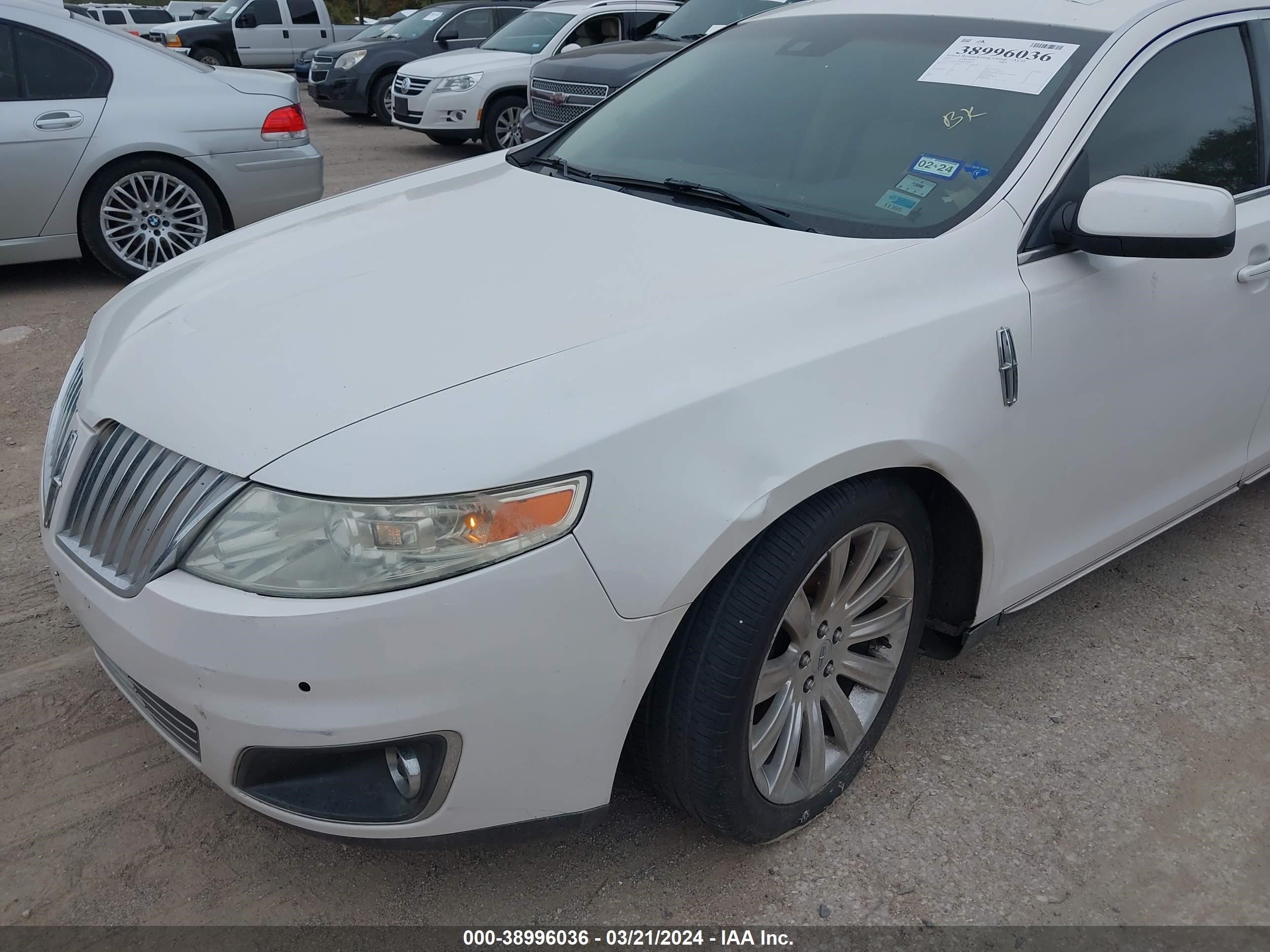 Photo 5 VIN: 1LNHL9DR9BG602876 - LINCOLN MKS 