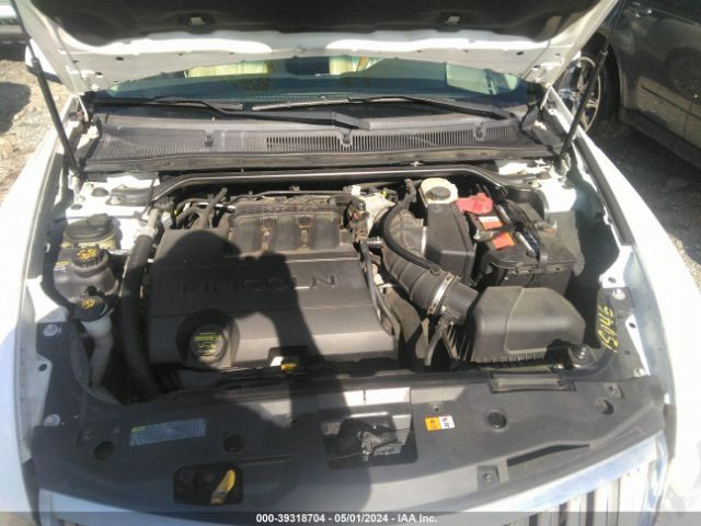 Photo 9 VIN: 1LNHL9DR9BG612193 - LINCOLN MKS 