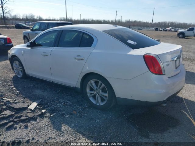 Photo 2 VIN: 1LNHL9DRXCG805549 - LINCOLN MKS 