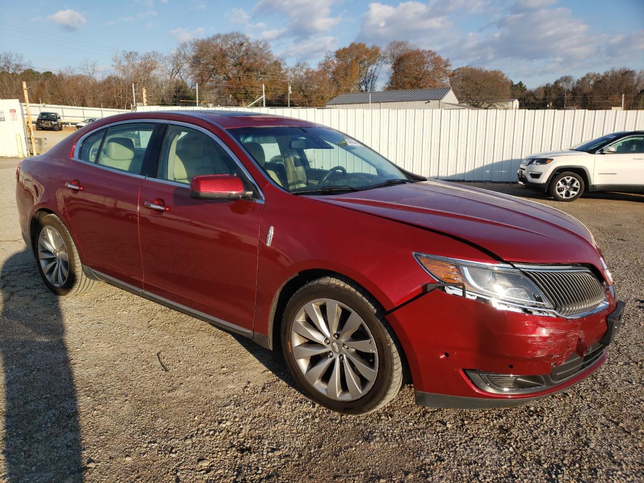 Photo 3 VIN: 1LNHL9EK1FG600966 - LINCOLN MKS 