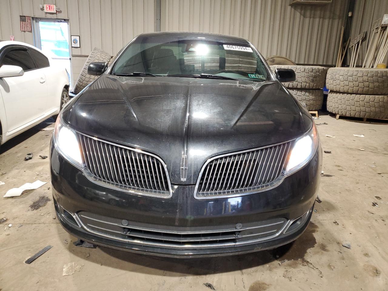 Photo 4 VIN: 1LNHL9EK1FG605407 - LINCOLN MKS 