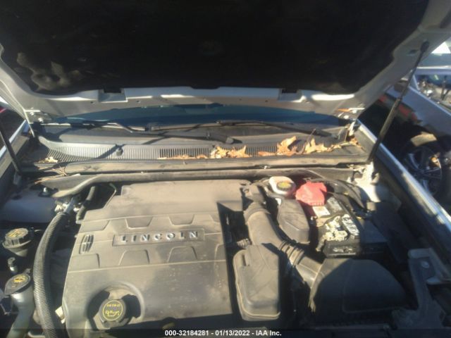 Photo 9 VIN: 1LNHL9EK3EG610736 - LINCOLN MKS 