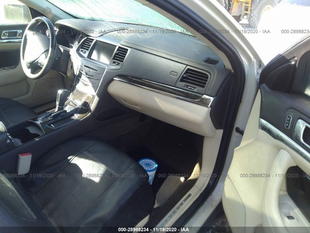 Photo 4 VIN: 1LNHL9EK5EG602959 - LINCOLN MKS 