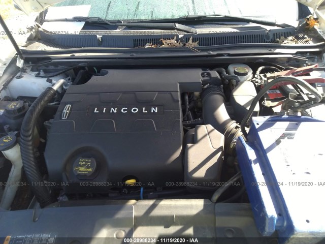 Photo 9 VIN: 1LNHL9EK5EG602959 - LINCOLN MKS 