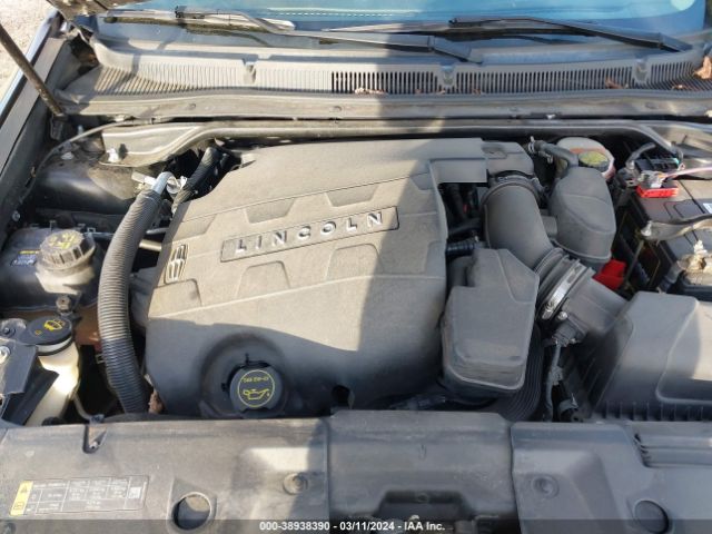 Photo 9 VIN: 1LNHL9EK6FG604933 - LINCOLN MKS 