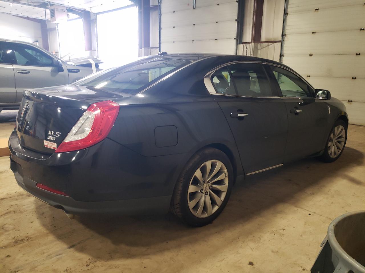 Photo 2 VIN: 1LNHL9EK7EG606270 - LINCOLN MKS 