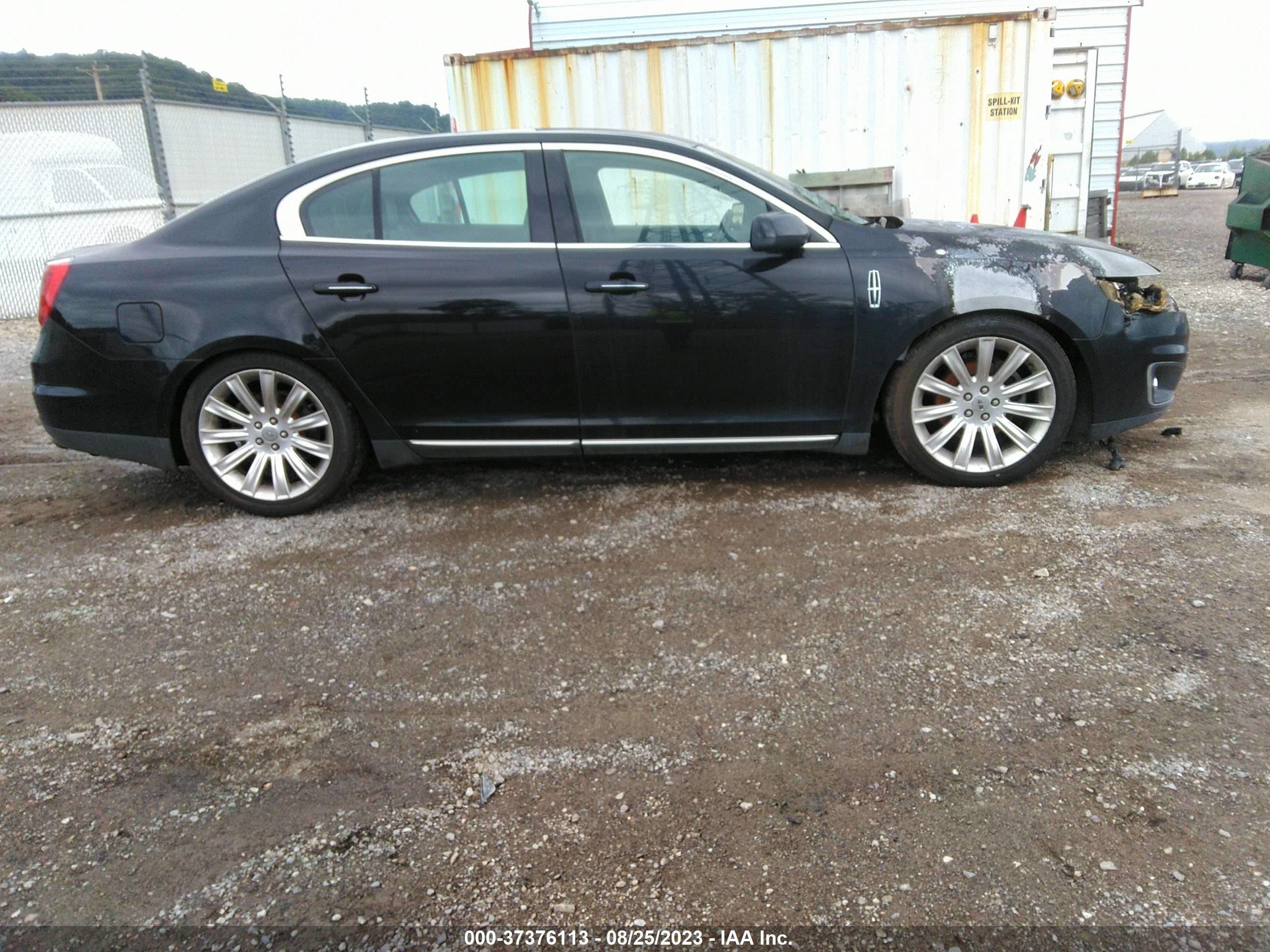 Photo 11 VIN: 1LNHL9ER1CG801386 - LINCOLN MKS 