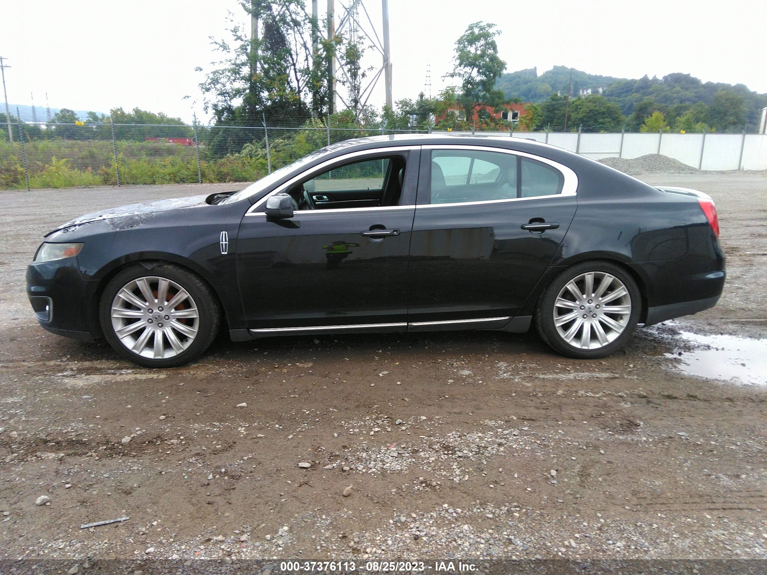 Photo 12 VIN: 1LNHL9ER1CG801386 - LINCOLN MKS 