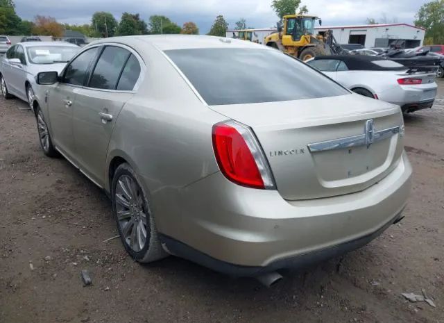 Photo 2 VIN: 1LNHL9ER2AG600268 - LINCOLN MKS 