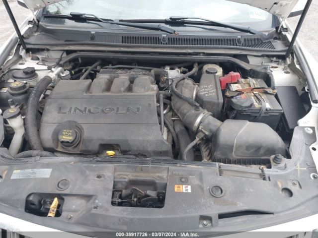 Photo 9 VIN: 1LNHL9ER4CG804945 - LINCOLN MKS 