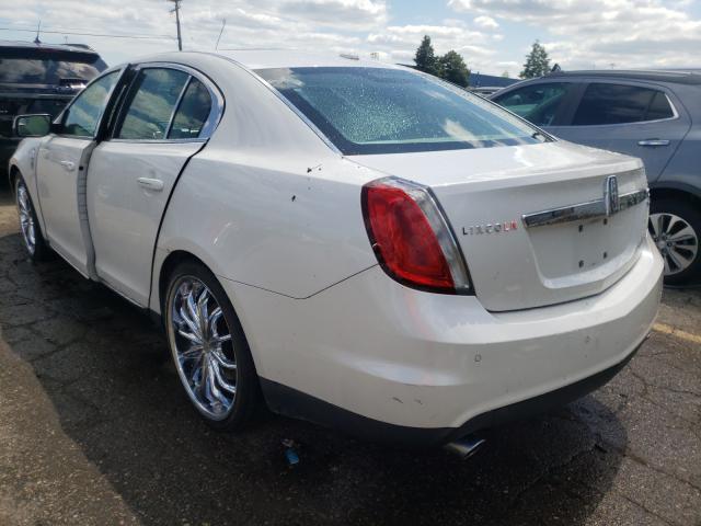 Photo 2 VIN: 1LNHL9ER5BG600184 - LINCOLN MKS 