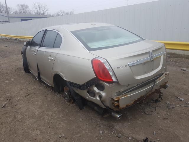 Photo 2 VIN: 1LNHL9ER7AG610617 - LINCOLN MKS 