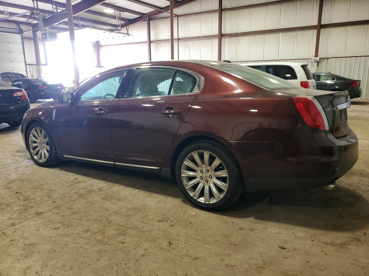 Photo 1 VIN: 1LNHL9ER7CG807273 - LINCOLN MKS 