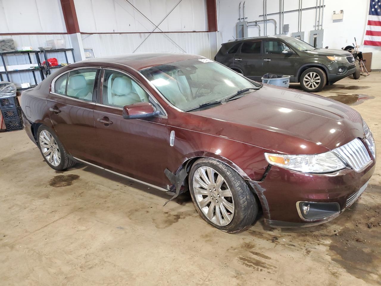 Photo 3 VIN: 1LNHL9ER7CG807273 - LINCOLN MKS 